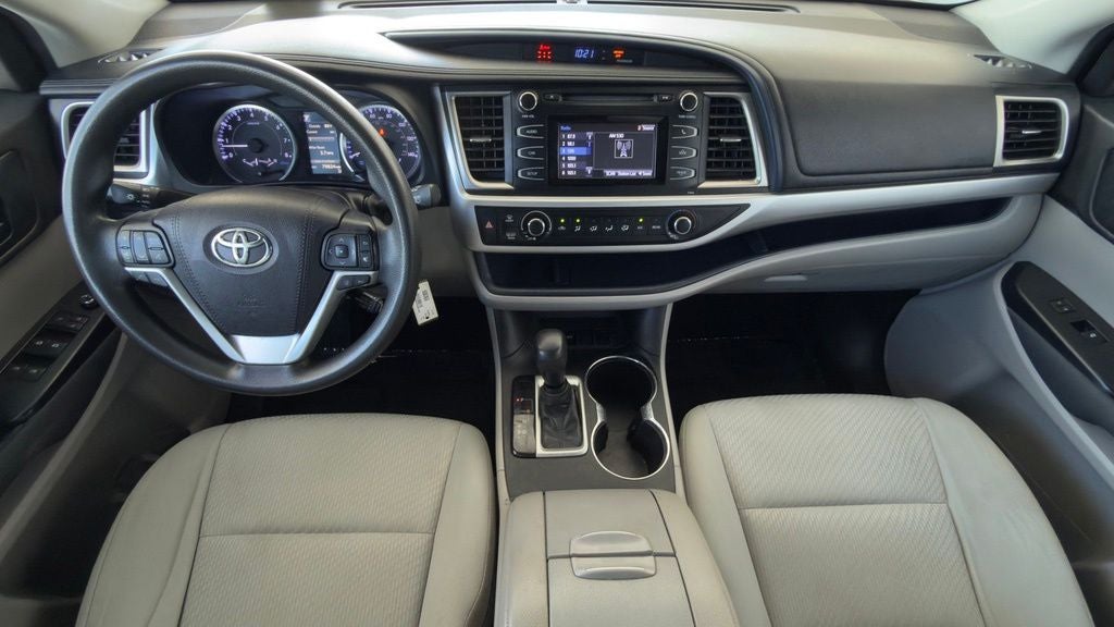 2019 Toyota Highlander LE