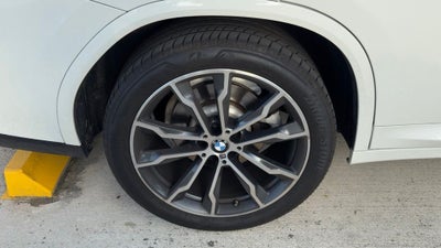 2022 BMW X4 xDrive30i