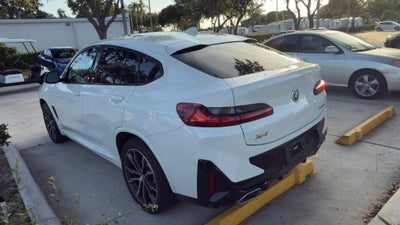 2022 BMW X4 xDrive30i