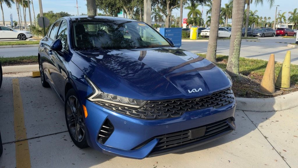 2022 Kia K5 EX