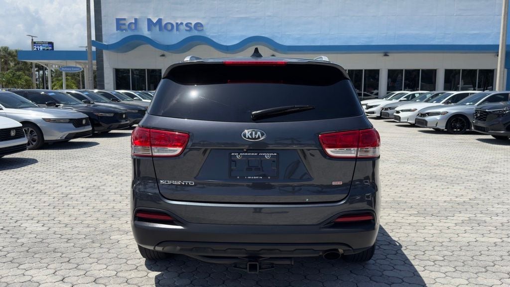 2018 Kia Sorento LX