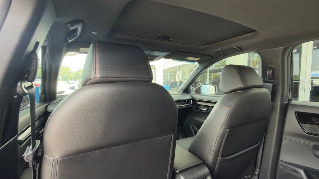 2026 Honda CR-V Sport Touring - Photo 8
