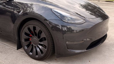 2024 Tesla Model Y Performance