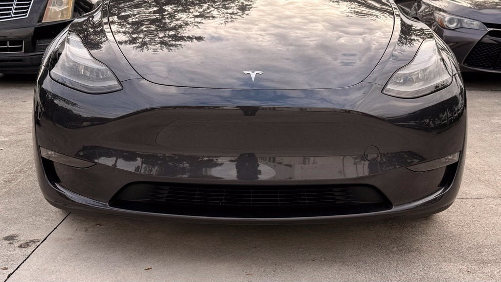 2024 Tesla Model Y Performance