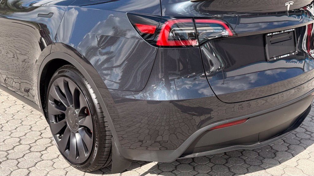 2024 Tesla Model Y Performance