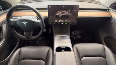 2024 Tesla Model Y Performance
