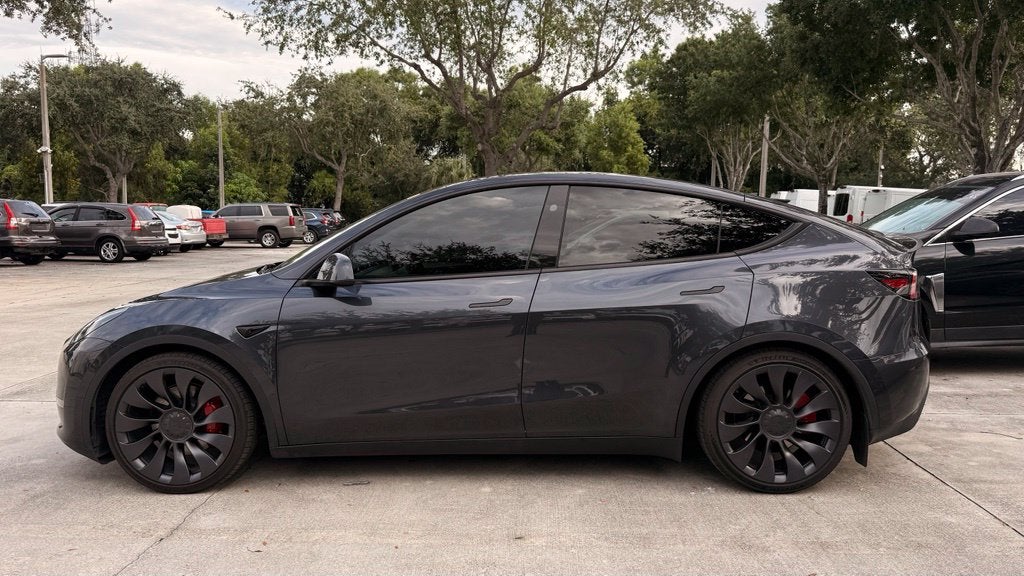 2024 Tesla Model Y Performance