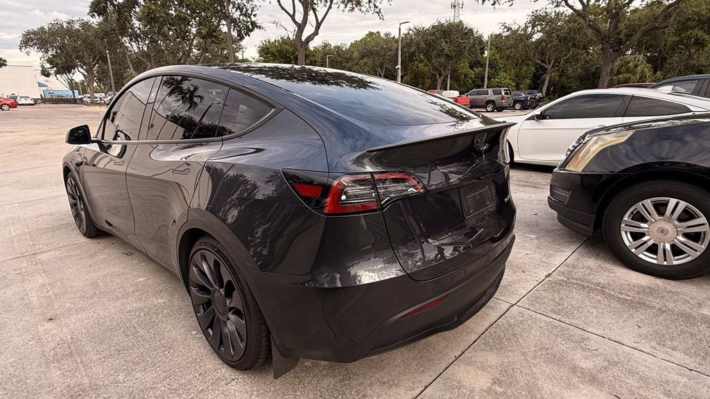 2024 Tesla Model Y Performance