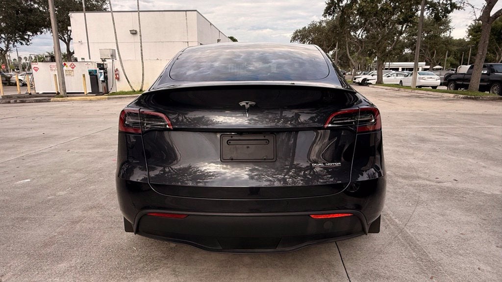 2024 Tesla Model Y Performance