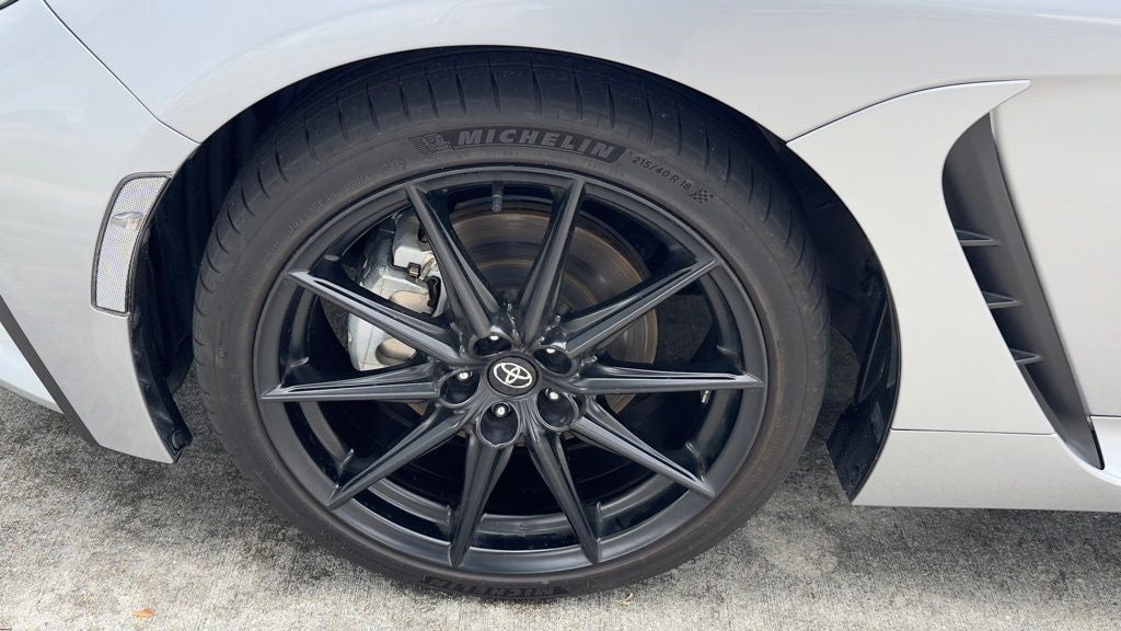 2024 Toyota GR86 Premium