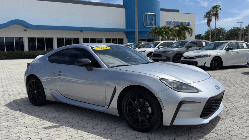 2024 Toyota GR86 Premium