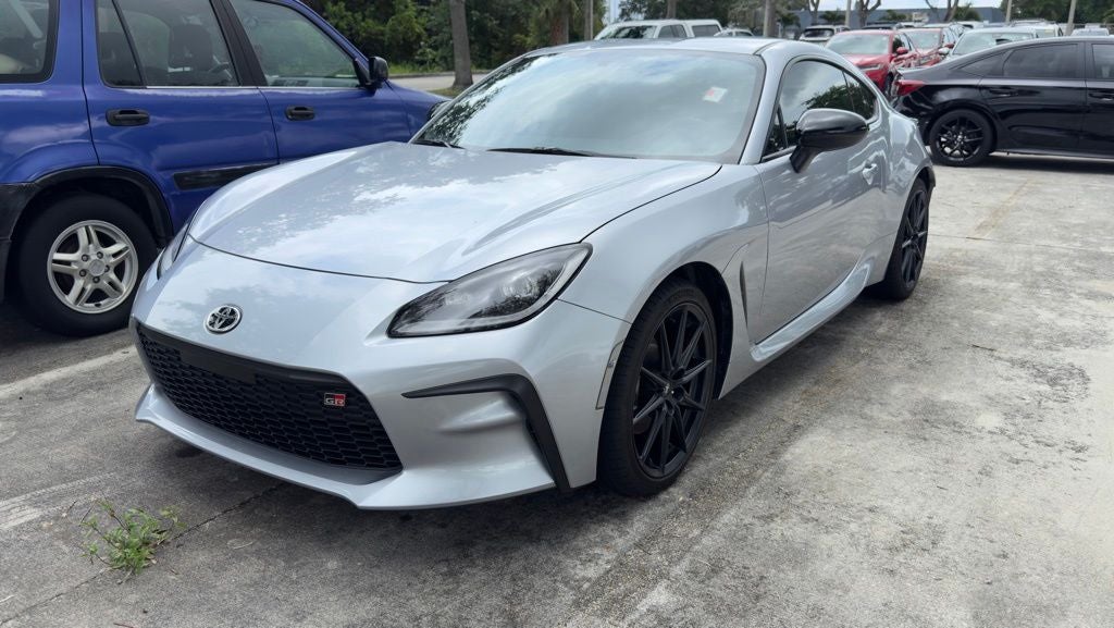 2024 Toyota GR86 Premium