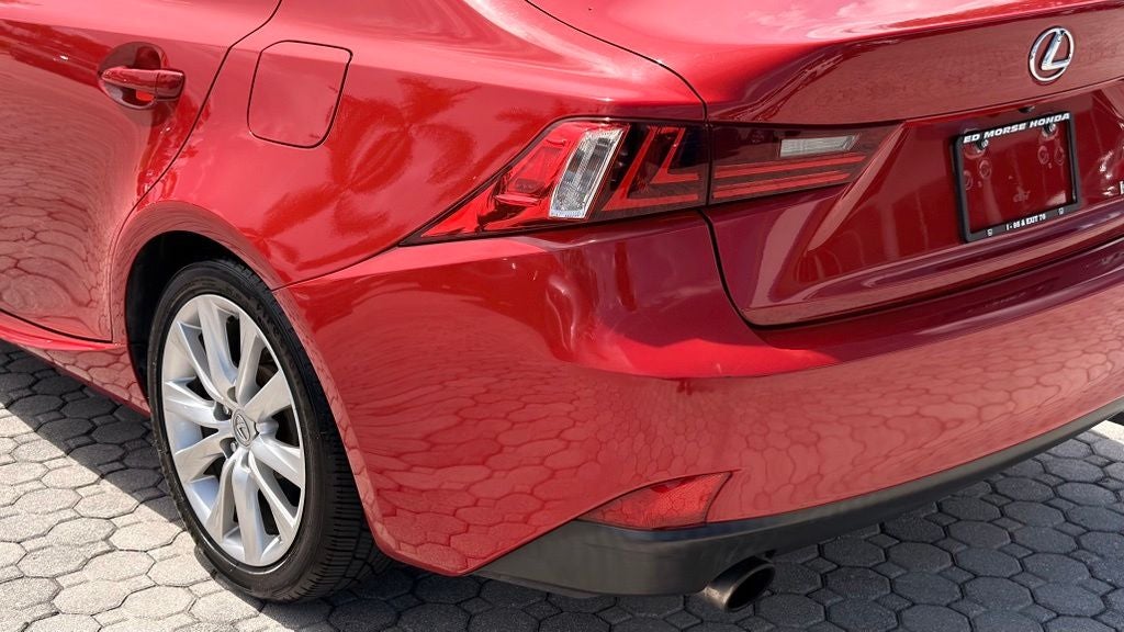 2016 Lexus IS 200t