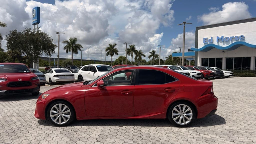 2016 Lexus IS 200t