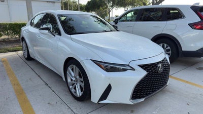2023 Lexus IS 300