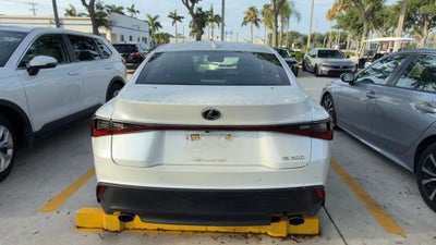 2023 Lexus IS 300