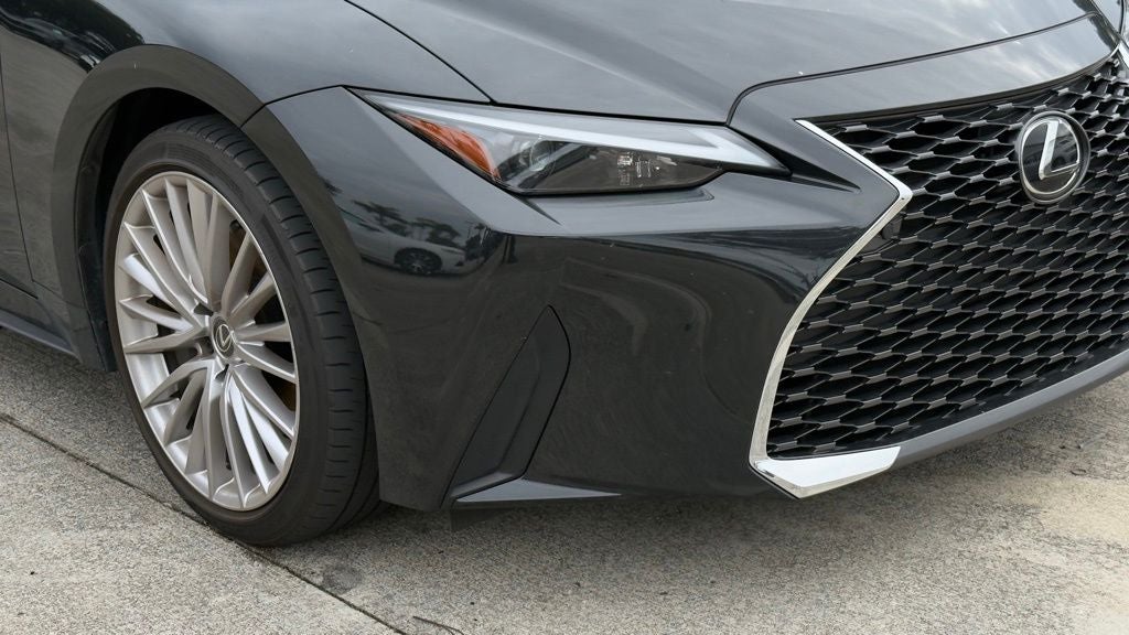 2025 Lexus IS 300
