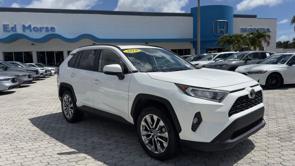 2019 Toyota RAV4 XLE Premium