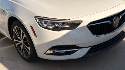 2019 Buick Regal Essence