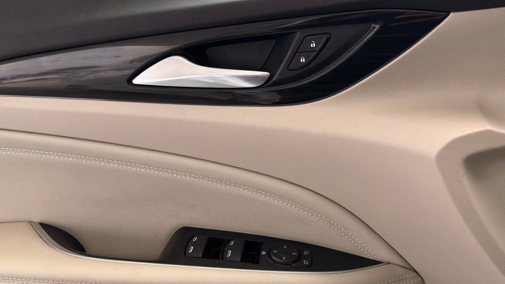 2019 Buick Regal Essence