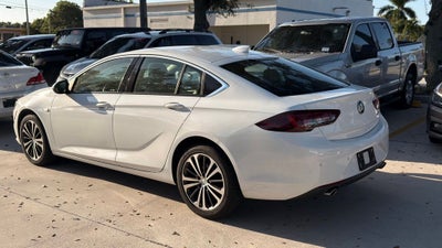 2019 Buick Regal Essence