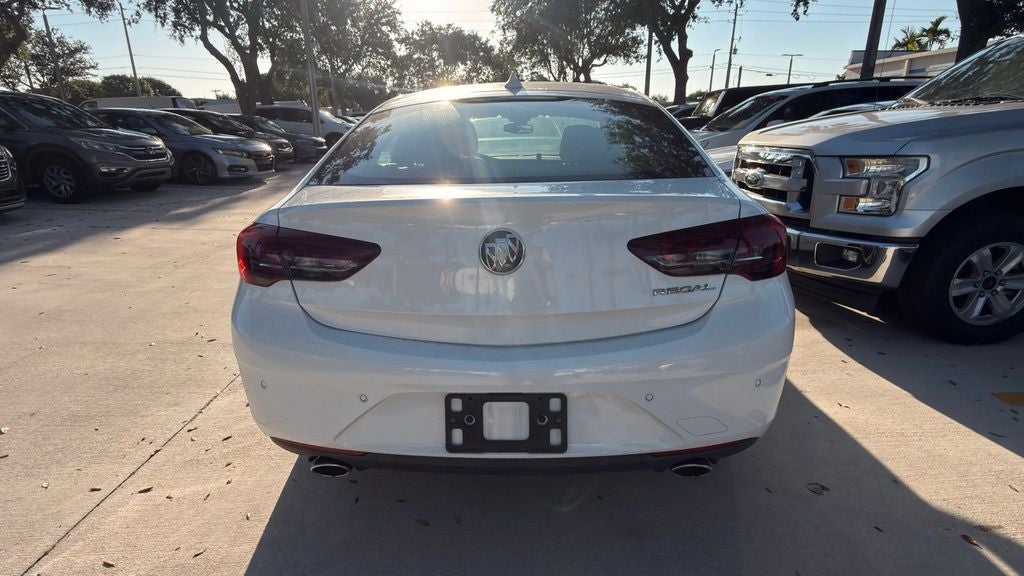 2019 Buick Regal Essence