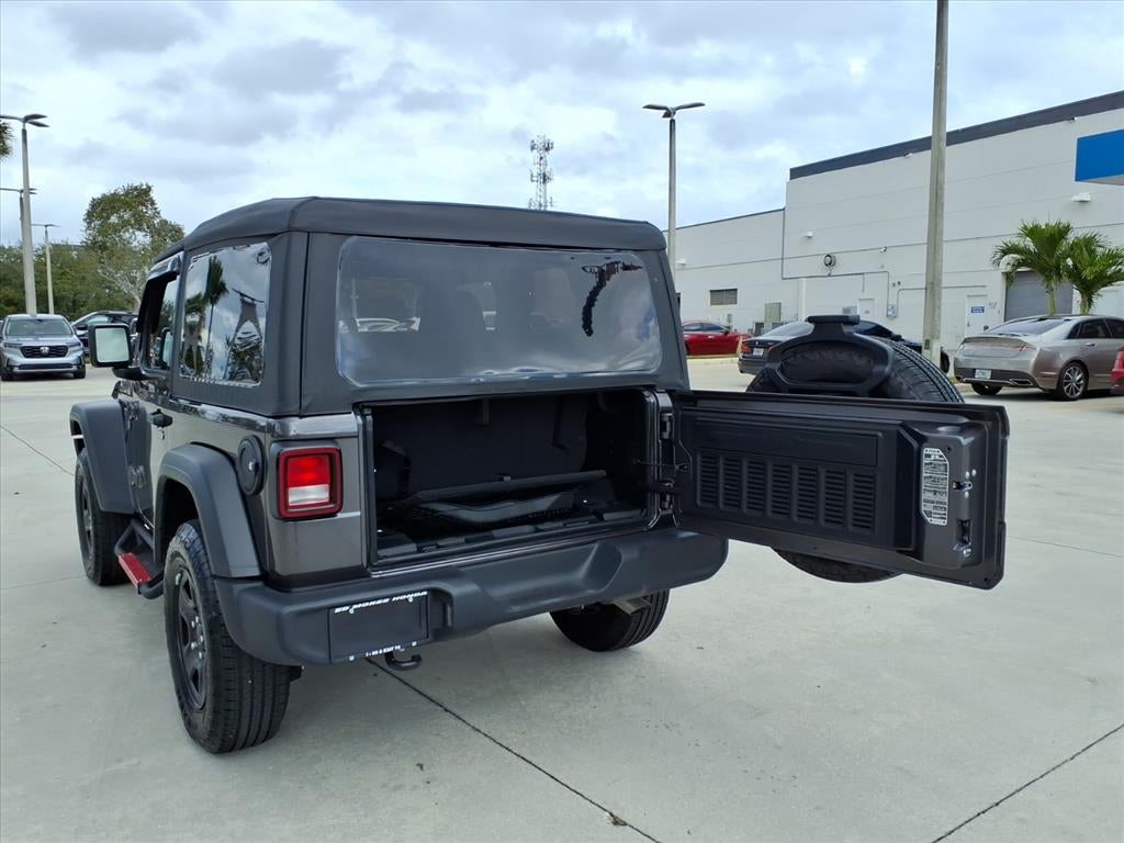 2025 Jeep Wrangler Sport