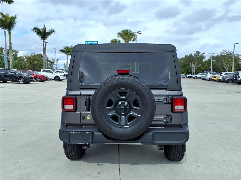 2025 Jeep Wrangler Sport