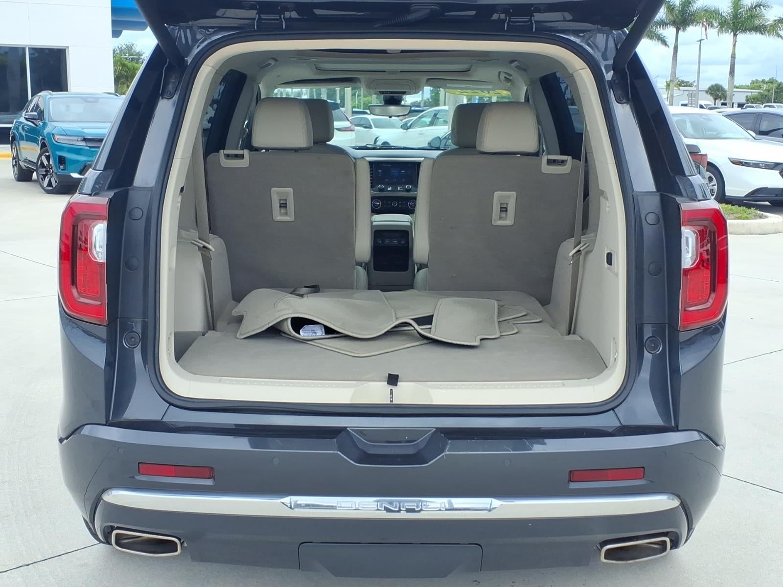 2022 GMC Acadia Denali