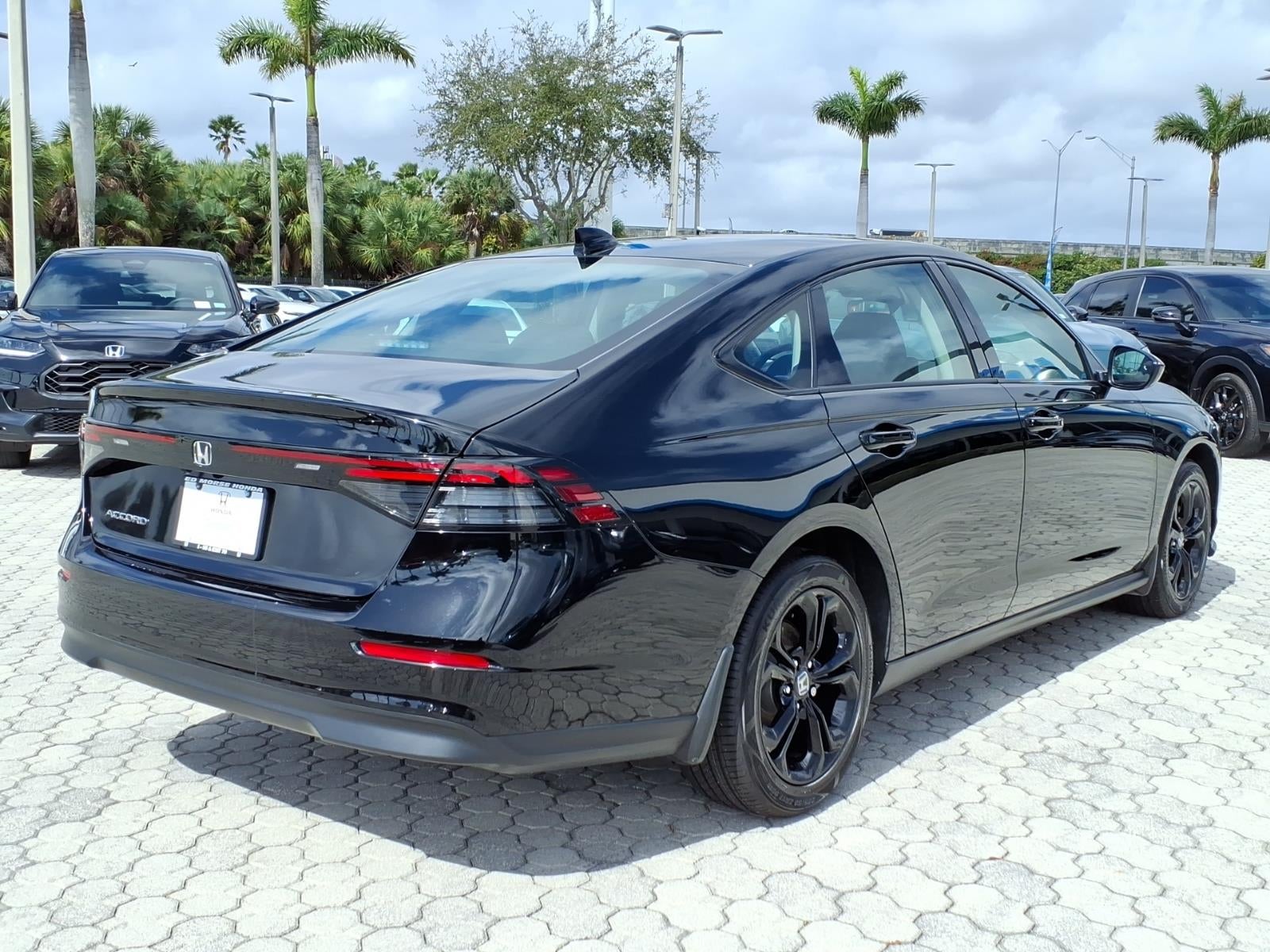 2025 Honda Accord SE