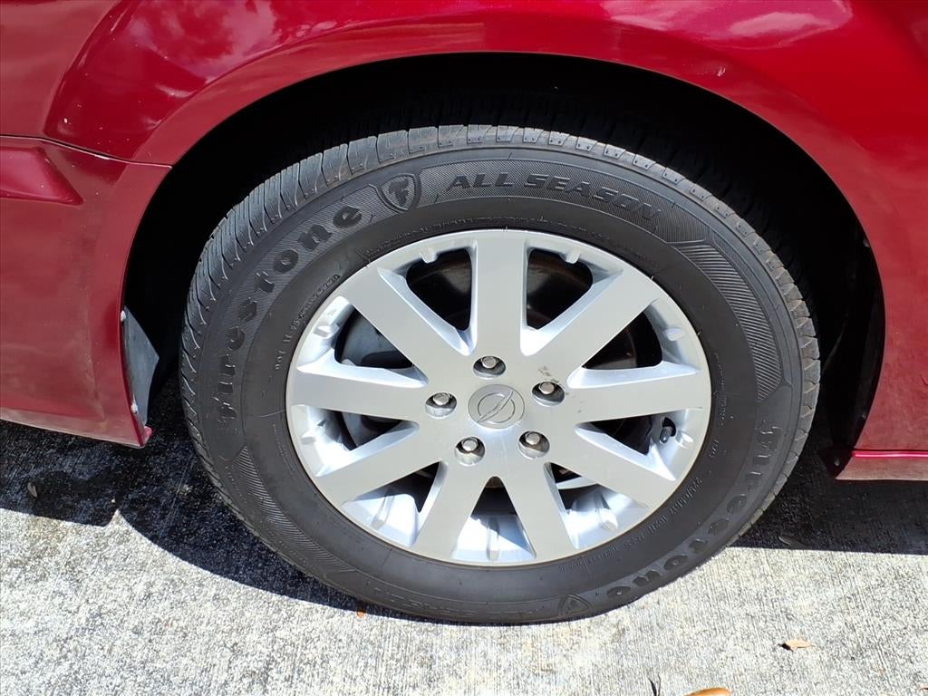 2012 Chrysler Town and Country Touring-L