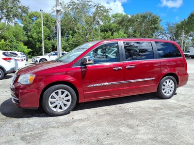 2012 Chrysler Town and Country Touring-L