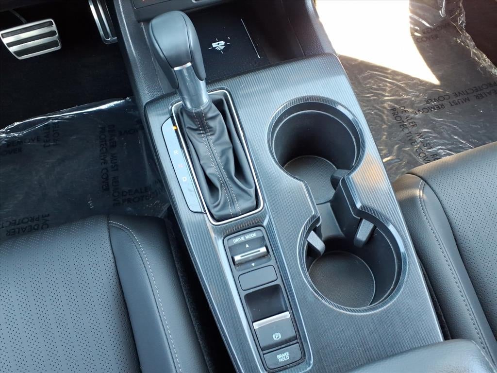 2025 Honda Civic Hybrid Sport Touring Navigation