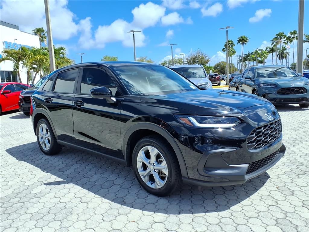 2025 Honda HR-V LX