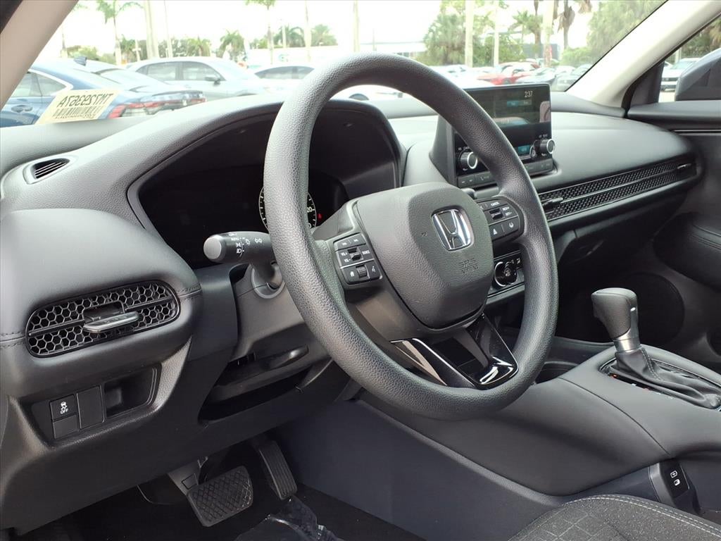 2025 Honda HR-V LX