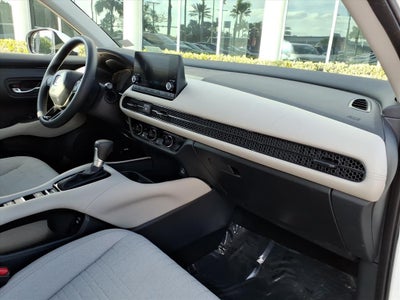 2025 Honda HR-V LX