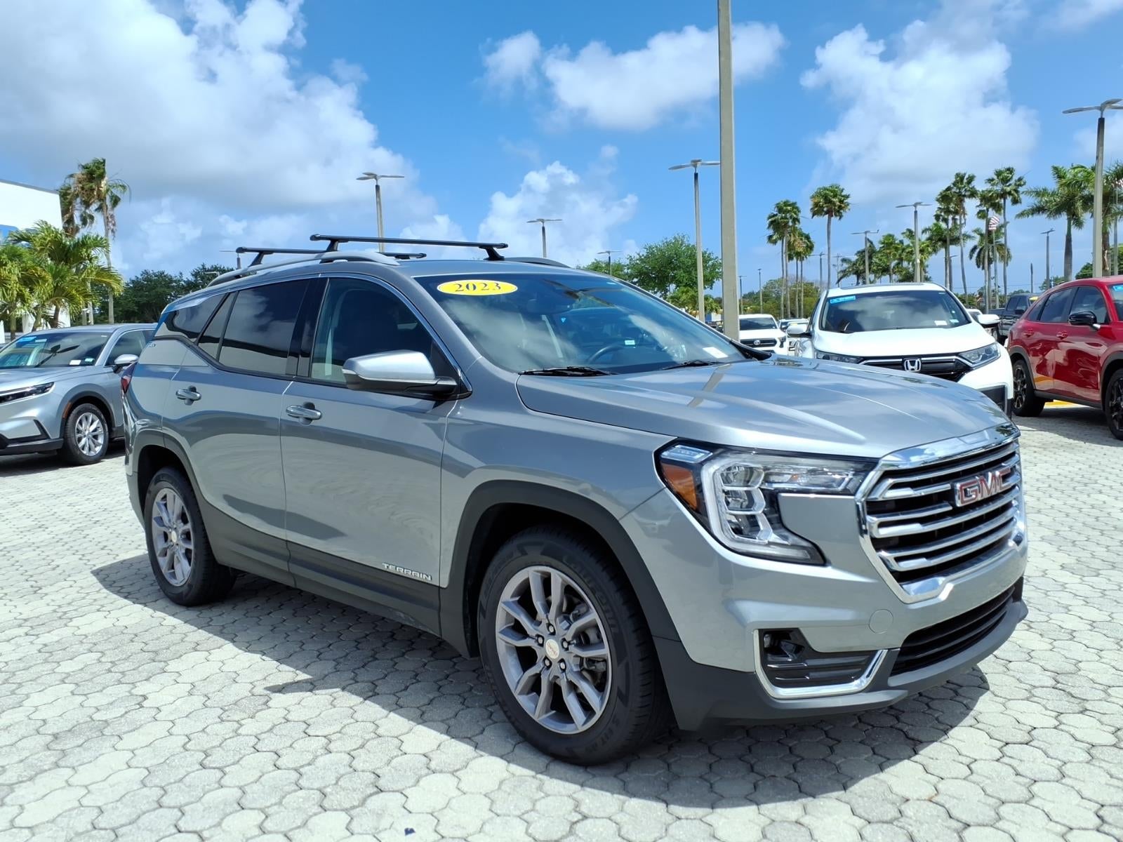 2023 GMC Terrain SLT