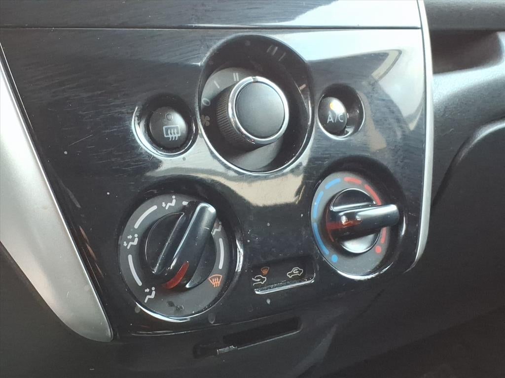 2016 Nissan Versa Note SV