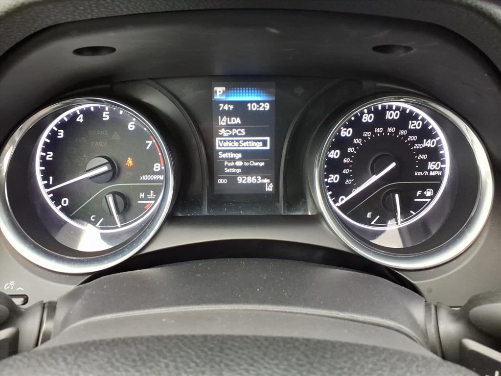 2020 Toyota Camry SE