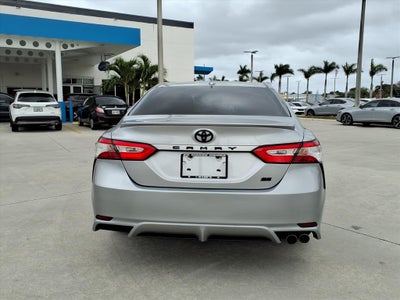 2020 Toyota Camry SE