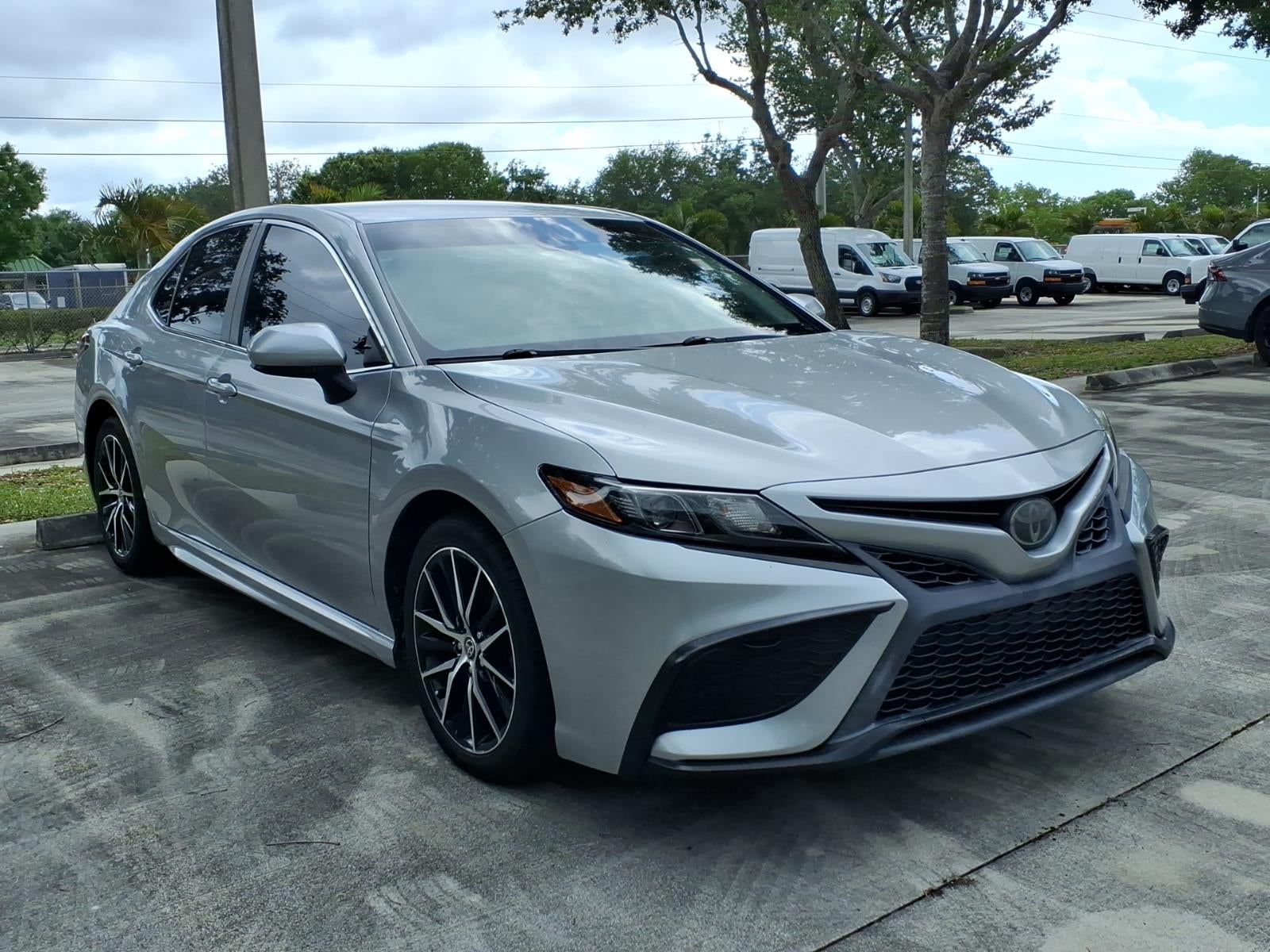 2021 Toyota Camry SE