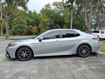2021 Toyota Camry SE