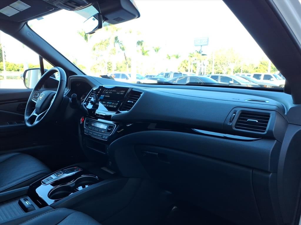 2023 Honda Passport Elite