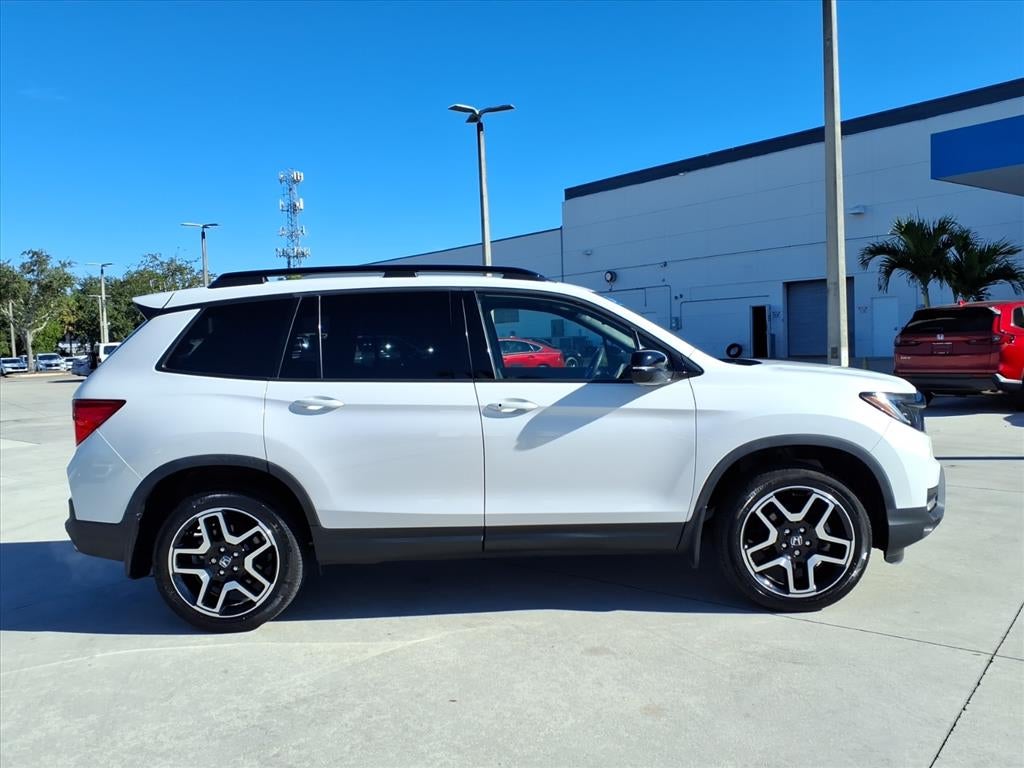 2023 Honda Passport Elite