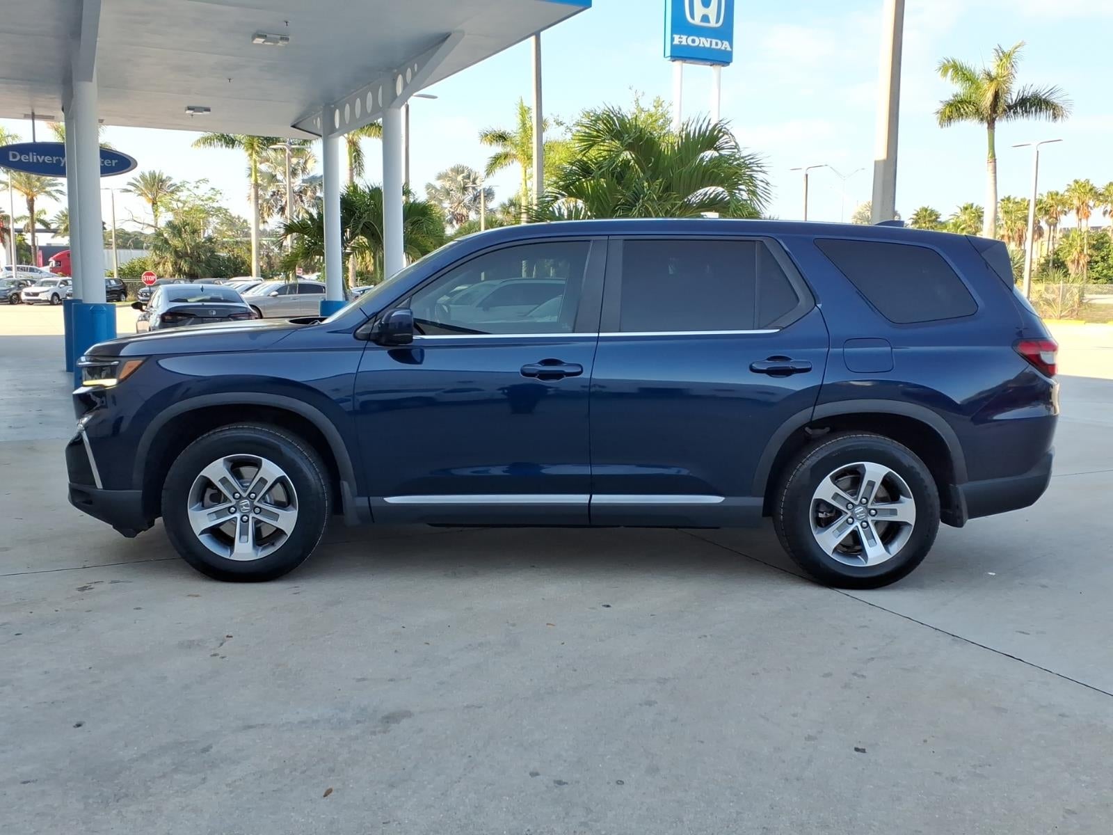 2023 Honda Pilot EX-L 8 Passenger