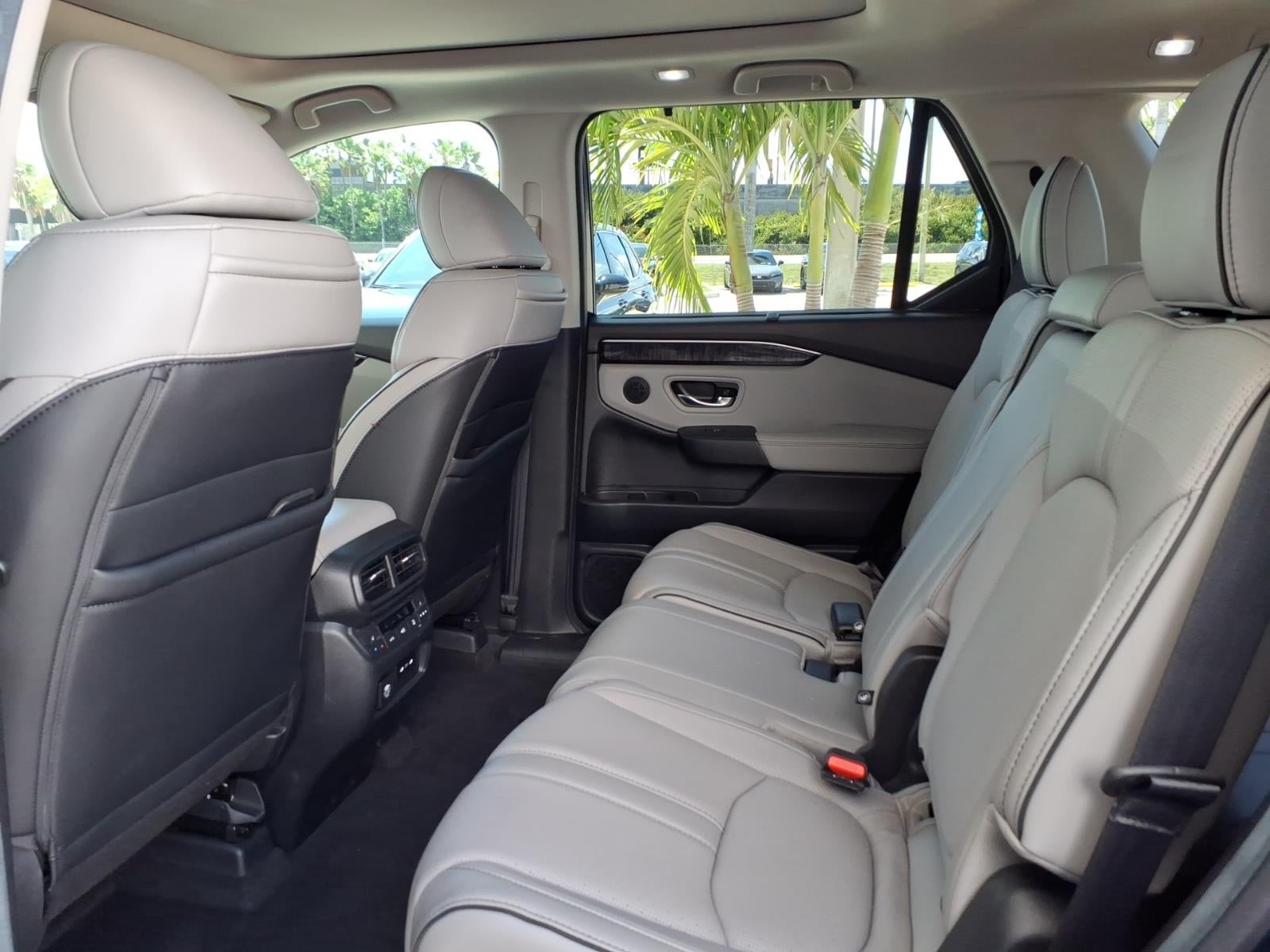 2025 Honda Pilot Elite