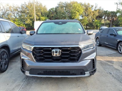 2024 Honda Pilot Touring 8 Passenger