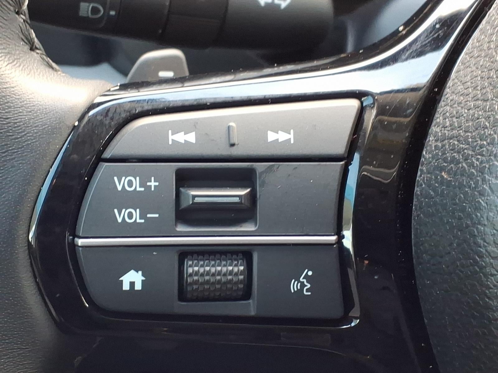 2025 Honda Pilot Touring 8 Passenger