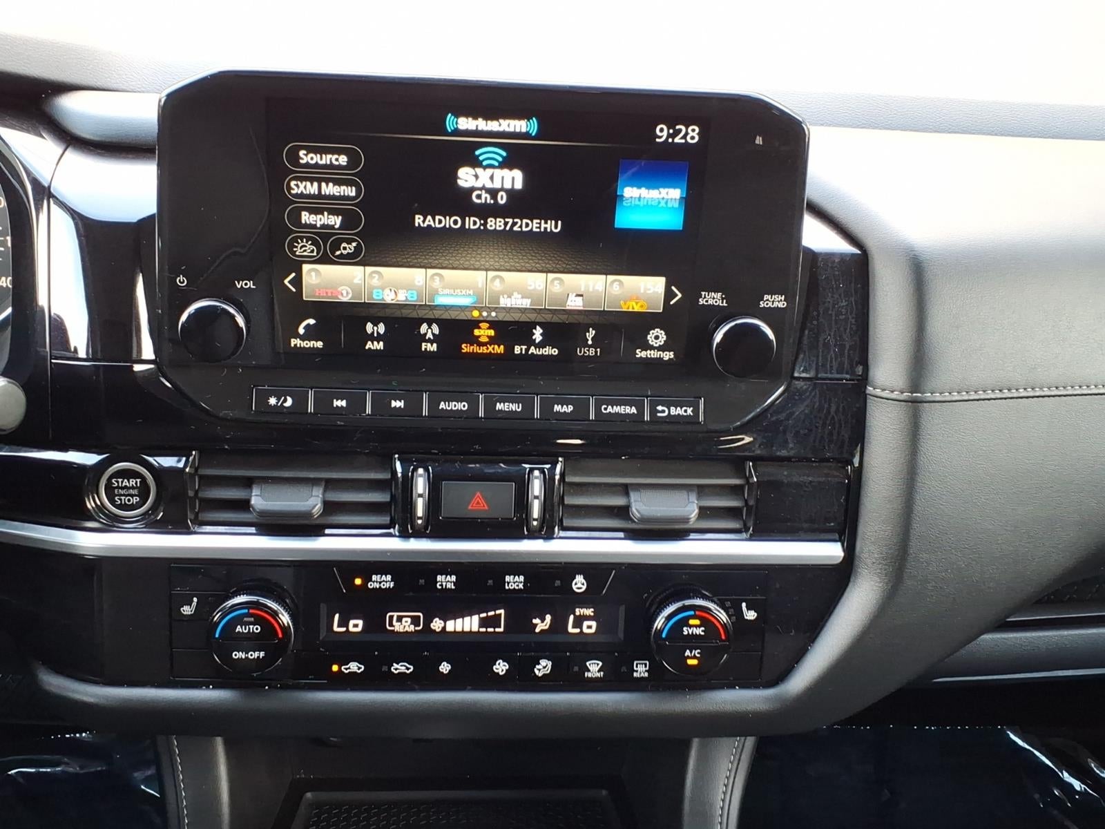 2023 Nissan Pathfinder SL