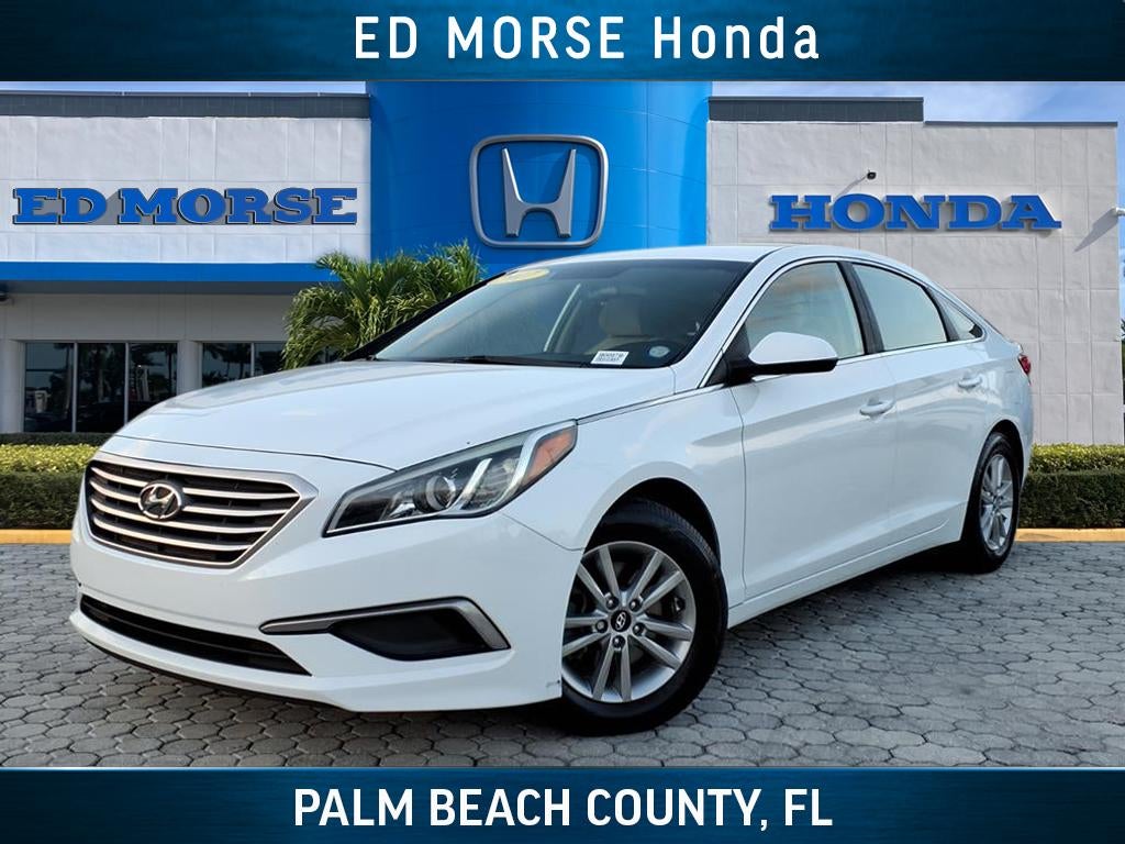 2017 Hyundai SONATA SE